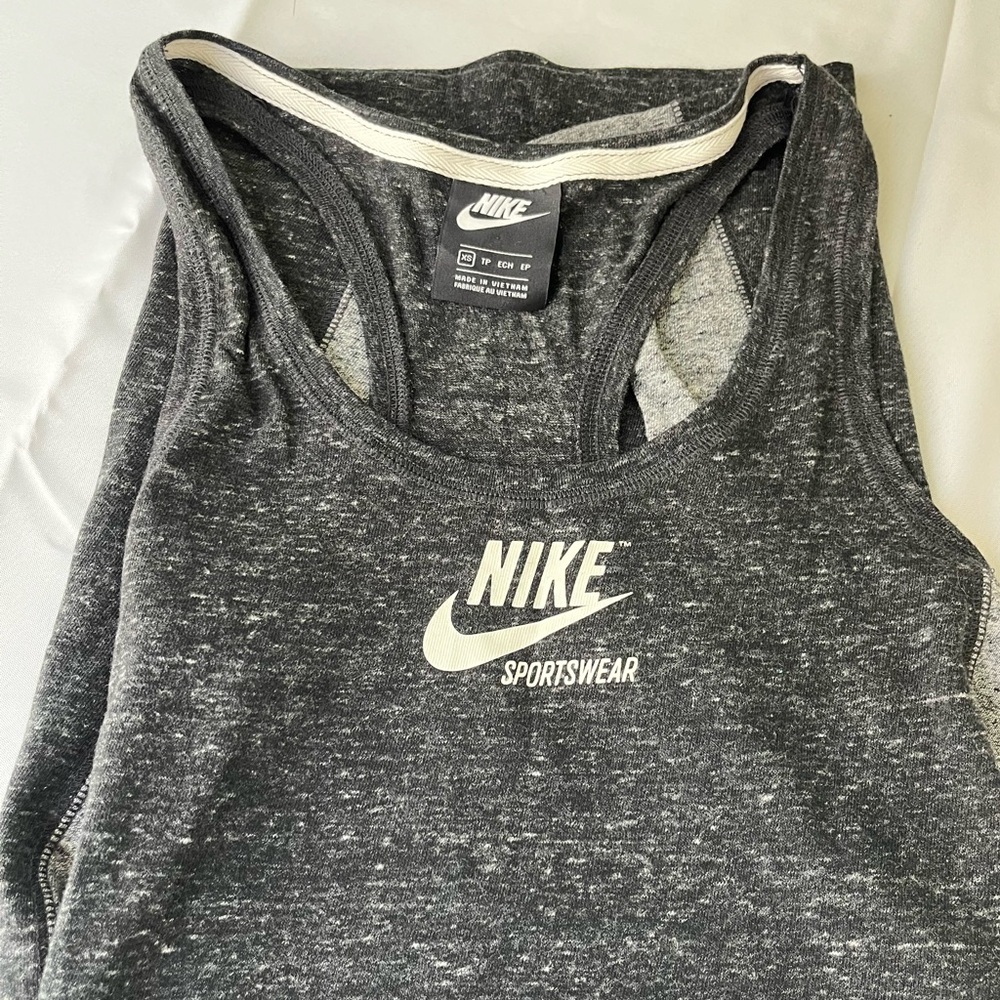 Women’s Nike Athletic Dress.  **EVERYTHING MUST GO, MOVING SALE**